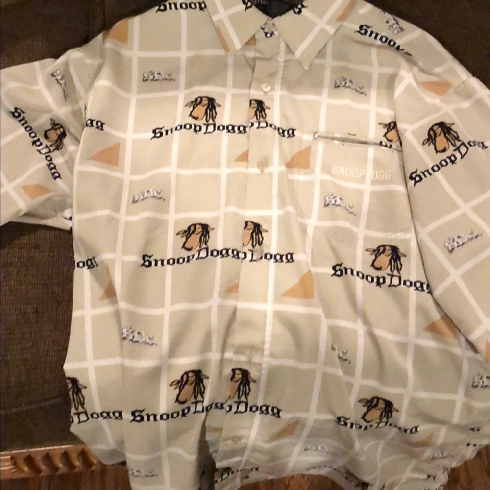 Snoop Dogg button up short sleeve size Extra large